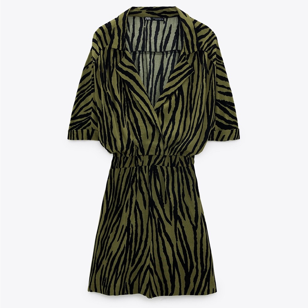 Zara green Tiger print romper jumpsuit - Picture 2 of 6